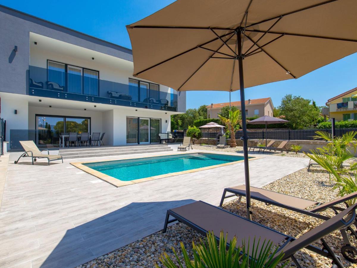 Holiday Home Villa Palma - KRK148 Pinezići Esterno foto