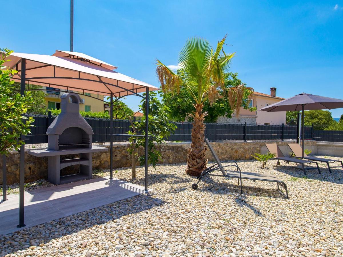 Holiday Home Villa Palma - KRK148 Pinezići Esterno foto