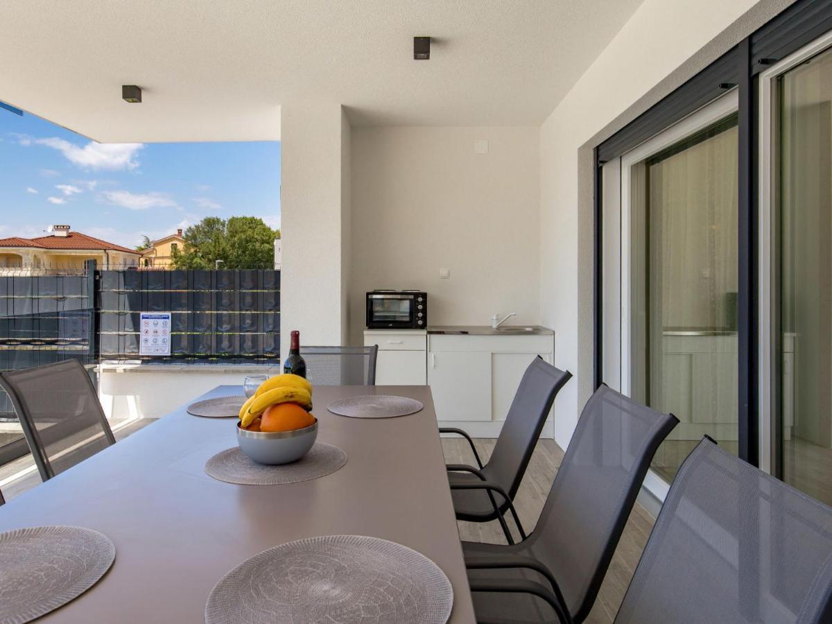 Holiday Home Villa Palma - KRK148 Pinezići Esterno foto
