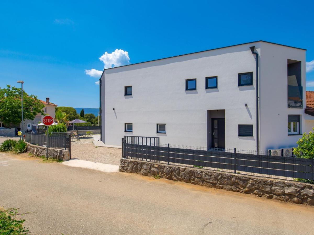 Holiday Home Villa Palma - KRK148 Pinezići Esterno foto